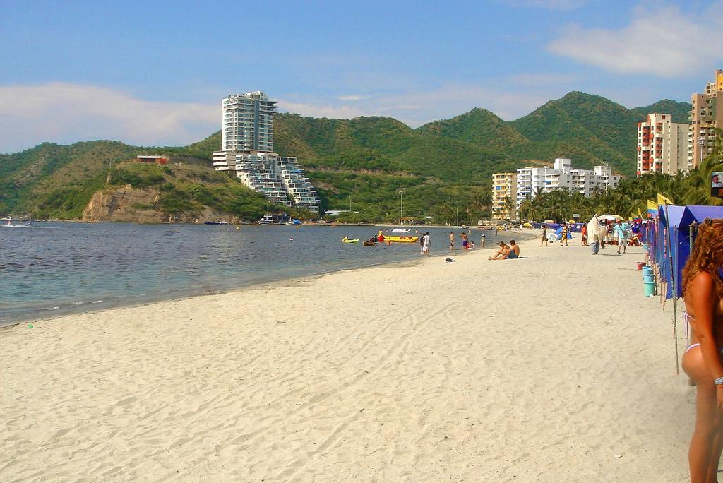 Apartamentos Suiteline Plus - Cerca Al Mar Puerto de Gaira Dış mekan fotoğraf