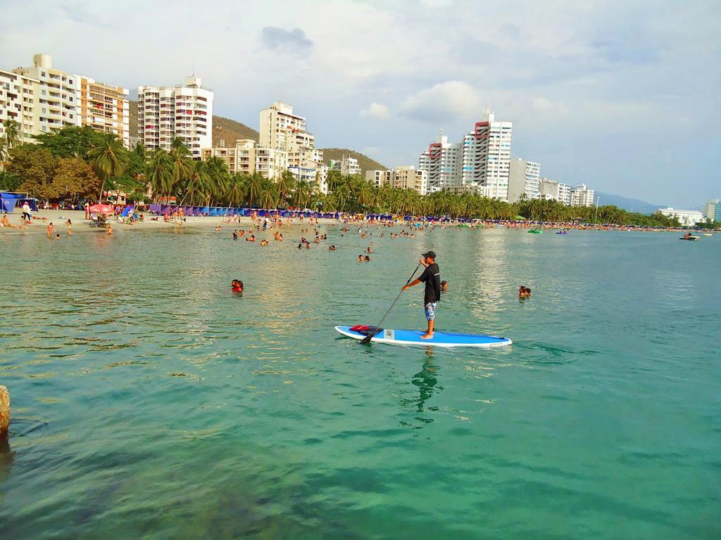 Apartamentos Suiteline Plus - Cerca Al Mar Puerto de Gaira Dış mekan fotoğraf