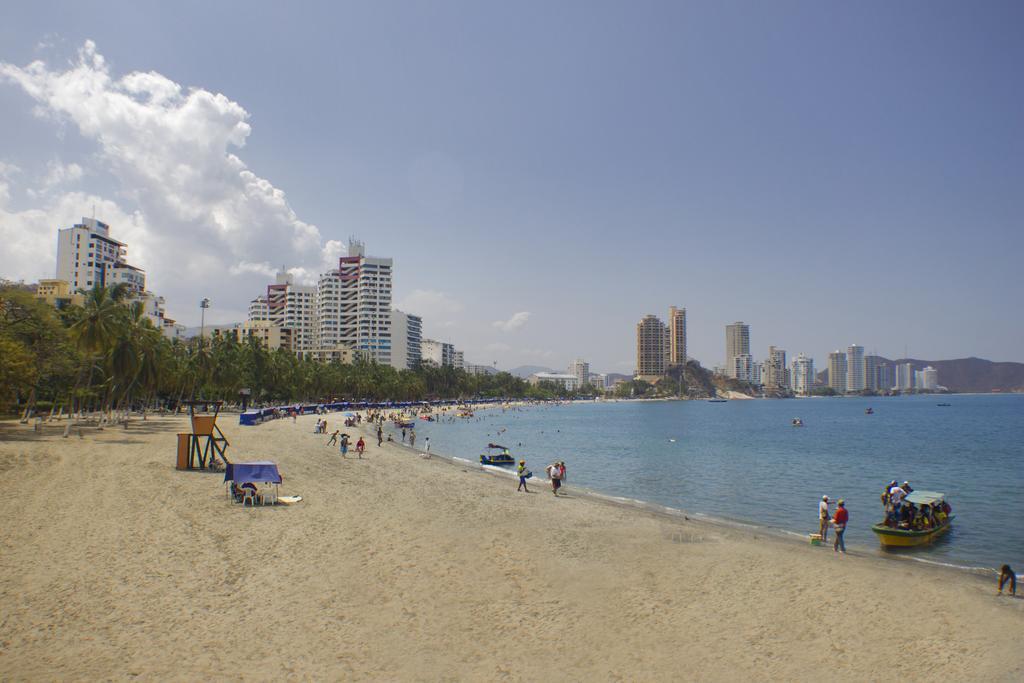 Apartamentos Suiteline Plus - Cerca Al Mar Puerto de Gaira Dış mekan fotoğraf