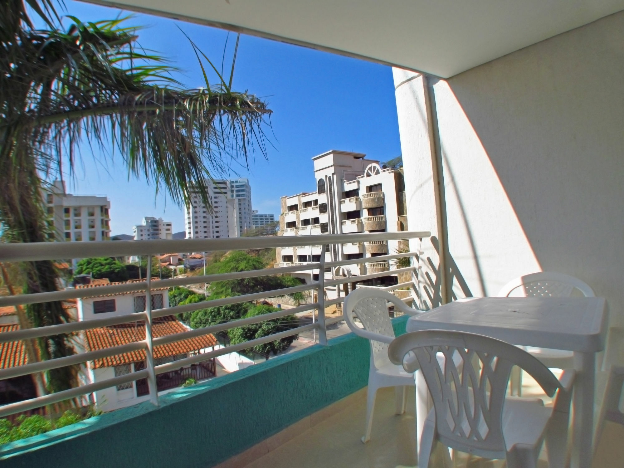 Apartamentos Suiteline Plus - Cerca Al Mar Puerto de Gaira Dış mekan fotoğraf